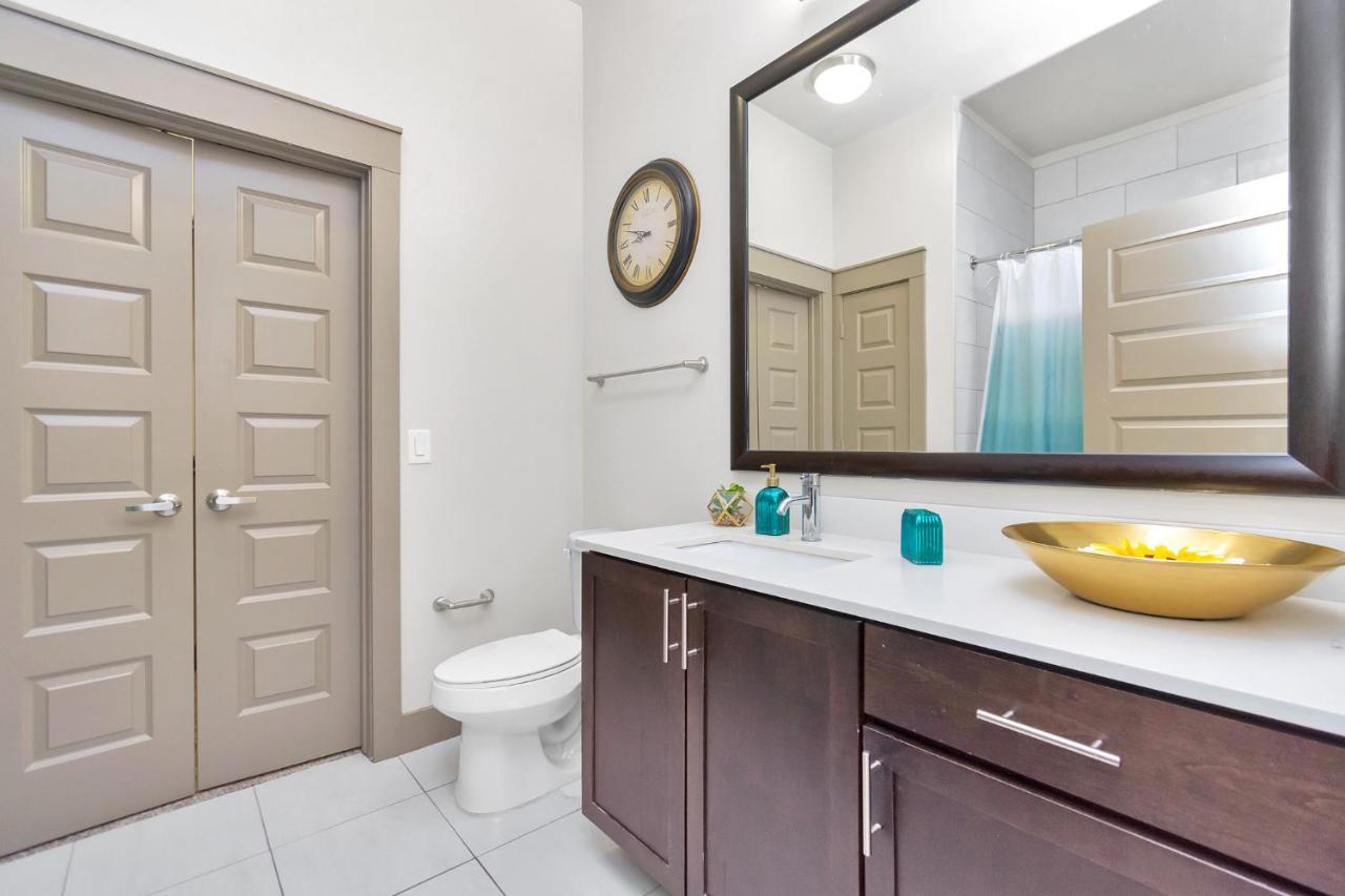 U1 Penthouse Downtown Houston Rental Car Available Apt 1Br 1Bth Gym Sleep Good Extérieur photo
